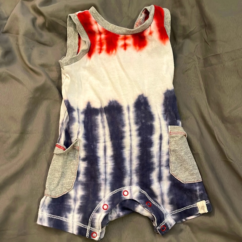 Burt’s Bees Baby Boy Romper